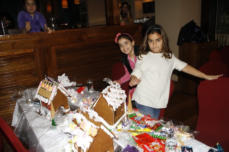 Gingerbread Houses Decoration 